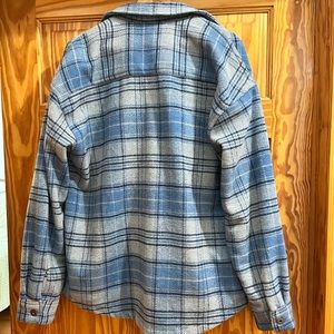 Forever 21 flannel long sleeve shirt
